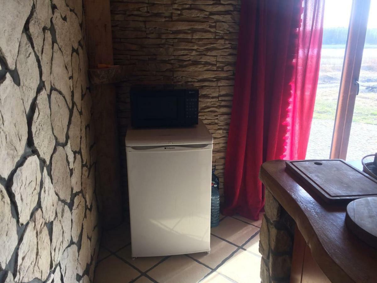 Domek Letniskowy Caloroczny W Rzemieniu Villa Bagian luar foto
