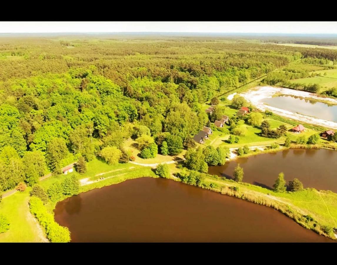 Domek Letniskowy Caloroczny W Rzemieniu Villa Bagian luar foto