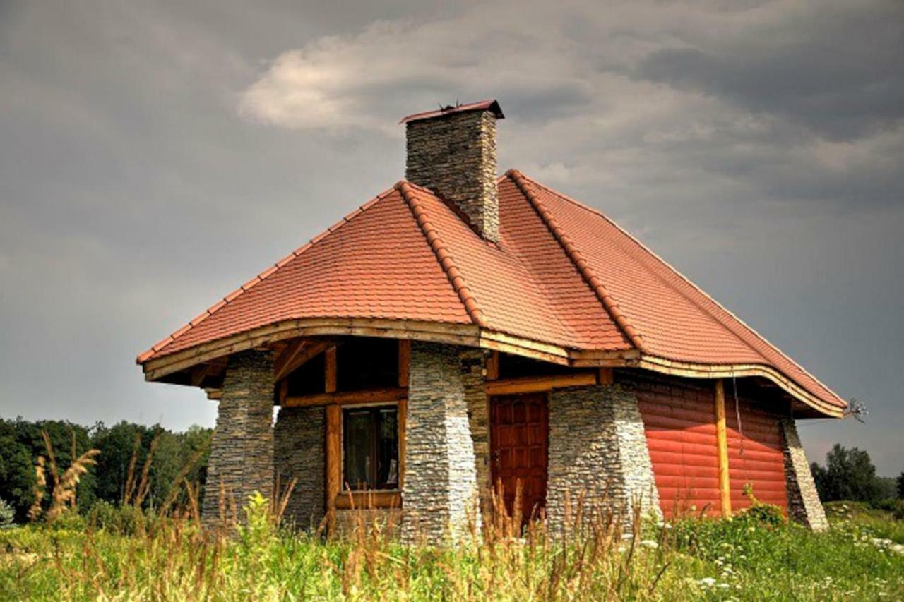 Domek Letniskowy Caloroczny W Rzemieniu Villa Bagian luar foto